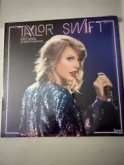 TAYLOR SWIFT 18-Month Wall Calendar SEALED - 2017!