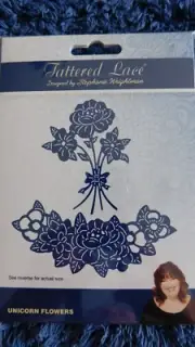 UNICORN FLOWERS DIE 437550 Tattered Lace