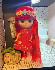 Blythe Middie BJD 8in Doll Poseable Body White Skin Bright Red Hair Cute Look