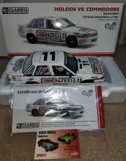 1:18 Classic VK Commodore Group A #11 Larry Perkins / David Parson 1986 Bathurst