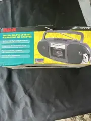 Vintage 90s RCA RP7702 Portable Cassette Recorder Player AM/FM Radio Tuner NIB!!