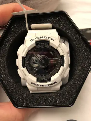 CASIO卡西歐G-SHOCK 視覺層次男性專屬新潮流時尚概念錶GA-110GW-7A。便宜賣唷