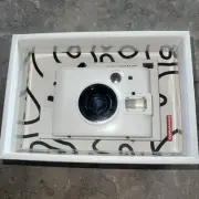 Lomography Lomo’Instant Camera White Edition Sealed