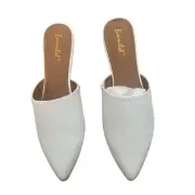 NEW IN BOX BONNIBEL WHITE EVITA-4 SLIP ON POINTY TOE FLATS 10