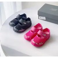 在飛比找蝦皮購物優惠-7+1童鞋 (966768黑/桃)NB紐巴倫New Bala