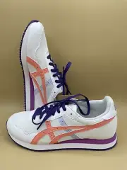 Sz 6.5 Y Asics Tiger Runner Grade School Youth Running Shoes white 1204A015-101