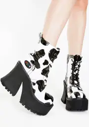 [dELiA*s by Dolls Kill] Animal Behavior Platform Boots