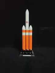 1:200 USA Delta IV Heavy Carry Rocket Model Finished Painted Product