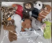 ZOO ANIMAL FINGER PUPPETS PLUSH GIRAFFE/MONKEY/PANDA/BEAR/PARROT/DUCK/MOOSE ++