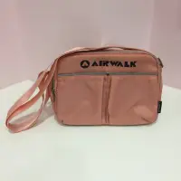 在飛比找蝦皮購物優惠-Airwalk 側背包 (可議價）