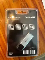 Medion 8GB Flash Drive Memory Stick USB Brand New (UNOPENNED)