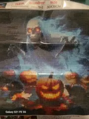 30x30 5D DIAMOND PAINTING KIT Haunted PUMPKIN PATCH