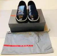 在飛比找Yahoo!奇摩拍賣優惠-PRADA SLIP-ON 懶人鞋 至尊鞋#3XL#GUCC