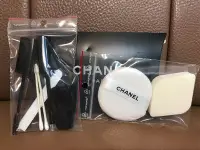 在飛比找Yahoo!奇摩拍賣優惠-香奈兒CHANEL 刷具粉撲替換組