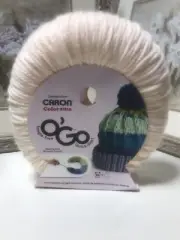 Caron Colorama O'Go Cream Yarn Quick Start Tangle Free Beanie Hat Kit 3 HR Craft