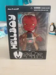 Hellboy Vinyl Figure Mezco Toyz Mez-Itz 6” Hellboy 2 The Golden Army Movie 2009