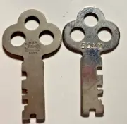 2 EXCELSIOR # 5942 SUITCASE TRUNK BRIEFCASE LUGGAGE KEYS