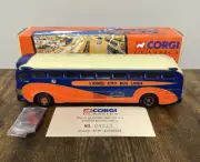 Vintage Corgi Classics 53904 Yellow Coach 743 Lionel City Bus Lines NY City NIB