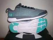 Under Armour Youth GGS Lightning 2 NIB Sz 5.5Y Gry/Mnt 3020072-100 Running shoe