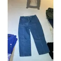 在飛比找蝦皮購物優惠-universal products jeans 牛仔褲