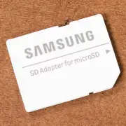 Samsung MicroSD to SD Card Adapter Write Lock Switch NEW OPEN BOX (NO CARD)