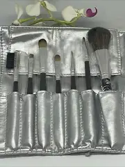 Deluxe Makeup Brush 7 Pc Set w/ Silver Makeup Brush Holder Roll-up Bag