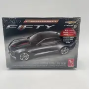 AMT 1035M/12 2017 CAMARO FIFTY MODEL KIT-NIB-1/25 SCALE-MOLDED IN BLACK