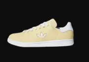 NIB Mens Adidas Originals Stan Smith BD7438 Easy Yellow Shoes