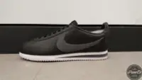 在飛比找Yahoo!奇摩拍賣優惠-POMELO柚 NIKE CLASSIC CORTEZ LE