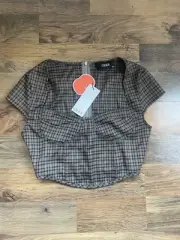 NWT CIDER Top Women’s Crop Brown Plaid Zip Up Back Size XS