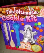 SCHOLASTIC Ultimate COOKIE Kit Baking Cutters Cook Book Icing Spoon Party Favor