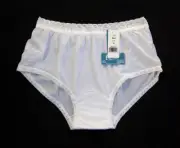 Carole Antron III 100% Nylon White Hipster Brief Size 5/Small
