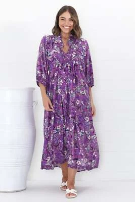 JAASE - Boheme Midi Dress: Piping Defined Bust Slimline Smock Dress in Rhodiu...