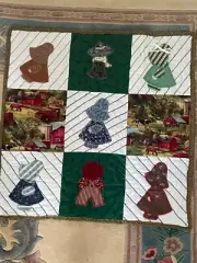 Baby Quilt Handmade New Sunbonnet Sue & Sam Hand Quilted Applique