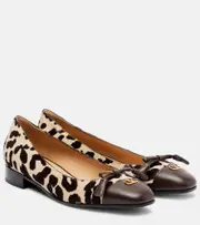 [Valentino Garavani] Valentino Garavani Valet Du Roi 25 calf hair and leather pumps AU 11 beige
