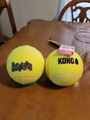 KONG Squeakair Tennis Balls (2) XL Squeaky Dog Fetch Toy 4"