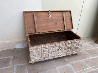 NEW Vintage Trunk Coffee Table - B