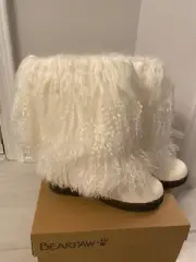 NEW BEARPAW Boetis ll Real White Lamb Fur Wool Lined Boots Womens Size 13 NIB