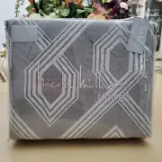 Nicole Miller Woven Jacquard Luxury 3 Piece Geometric King Duvet Cover Set