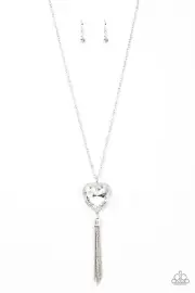 Paparazzi Finding My Forever White Necklaces NWT