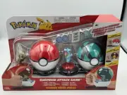 Pokémon Axew with Poké Ball vs Totodile w/Net Ball Surprise Attack Game - NEW