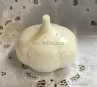 TUPPERWARE GARLIC LOCKER KEEPER FORGET ME NOT WHITE / CREAM