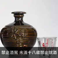 在飛比找品酒網優惠-台灣 東引酒廠 駿英實業客製酒 陳高禮盒 600ml